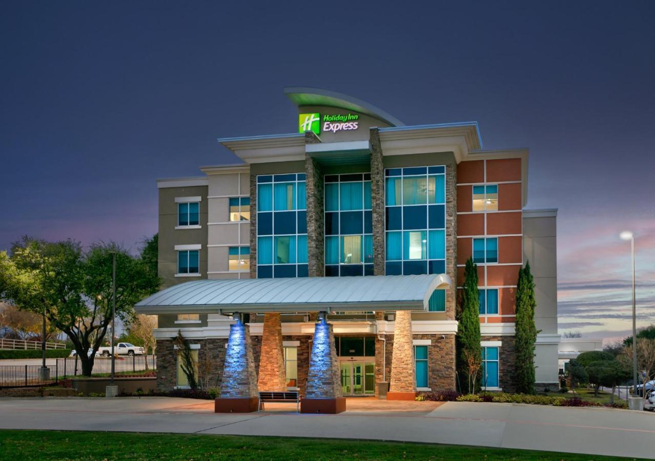 Holiday Inn Express & Suites North Dallas At Preston By Ihg Dış mekan fotoğraf