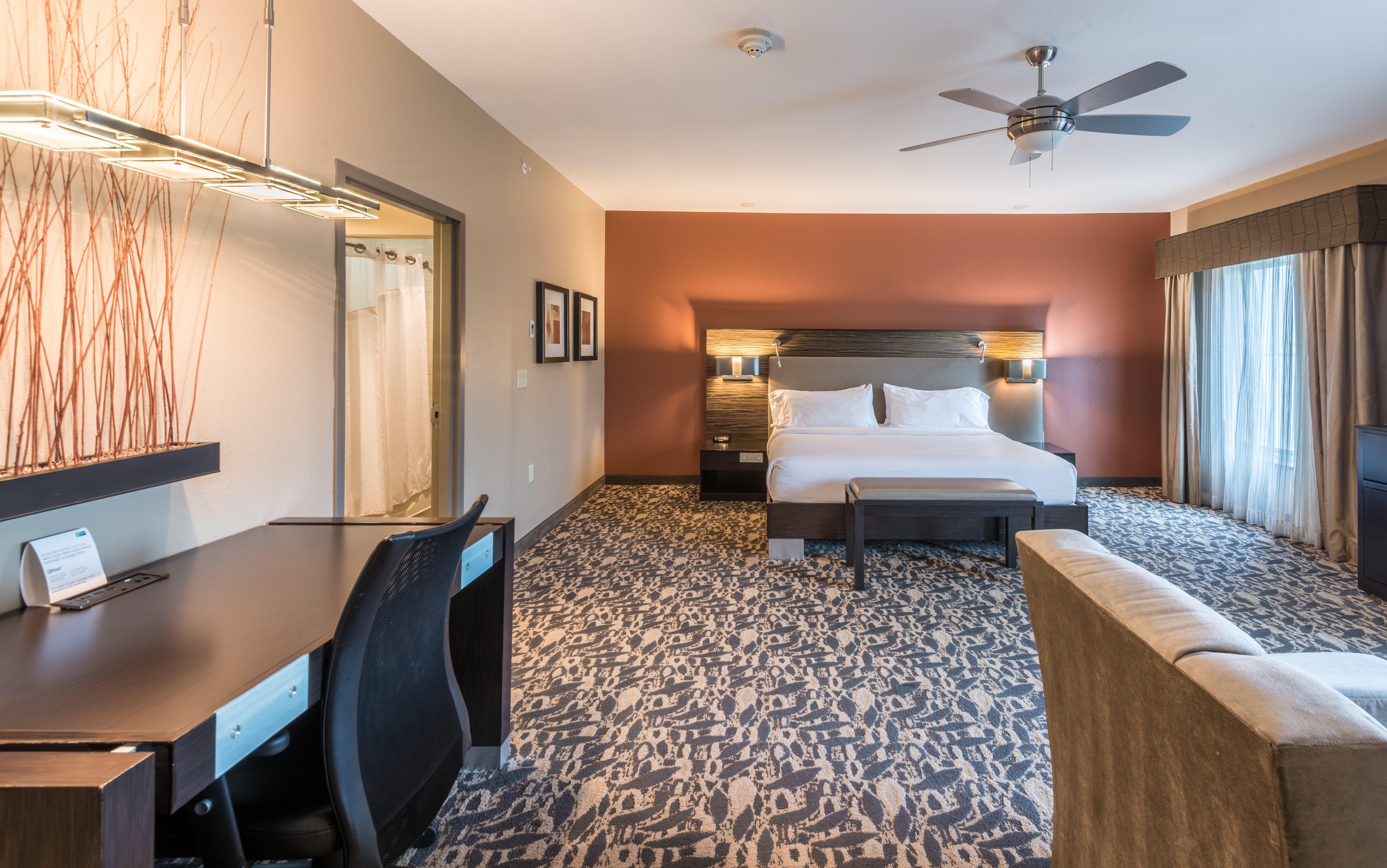 Holiday Inn Express & Suites North Dallas At Preston By Ihg Dış mekan fotoğraf