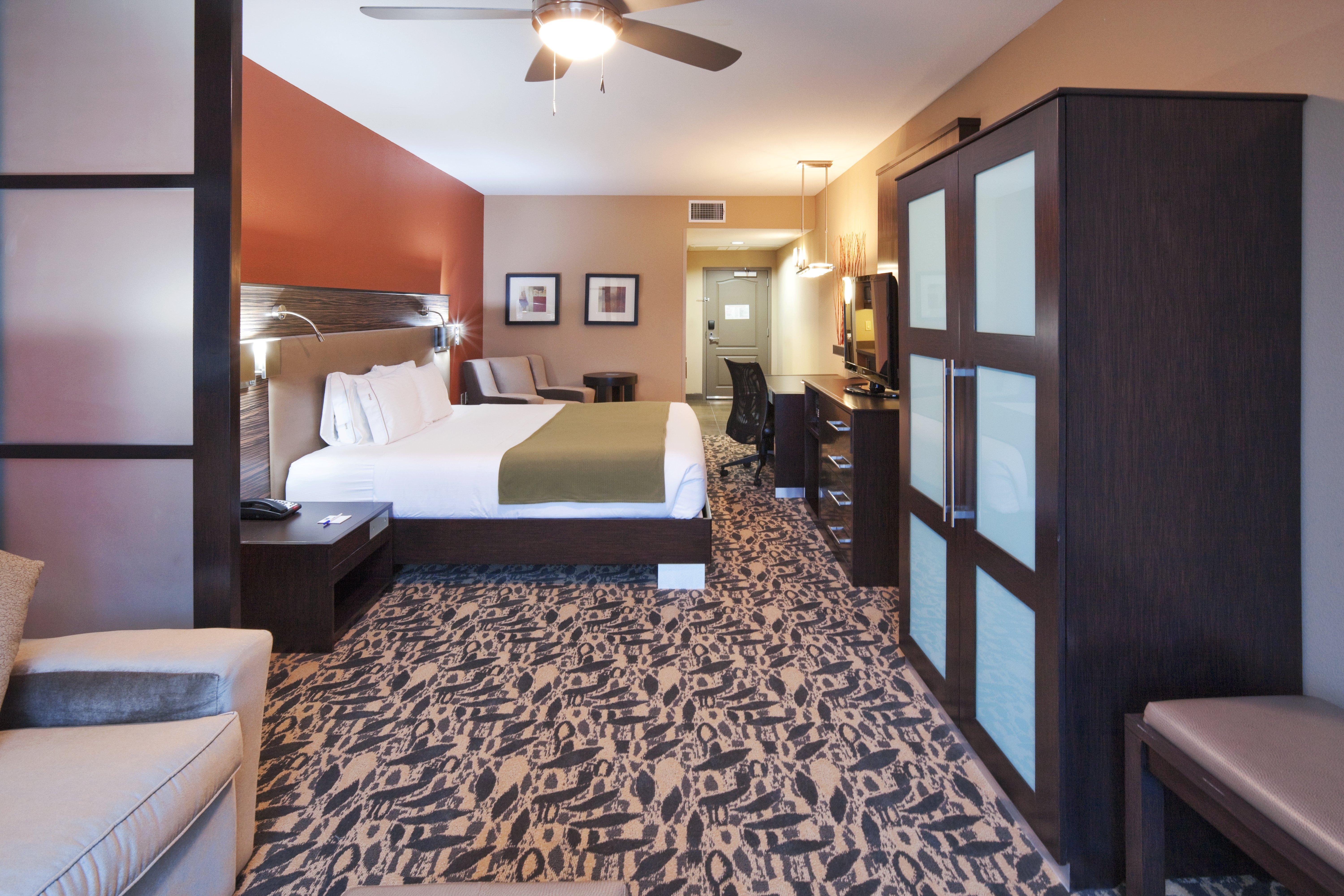 Holiday Inn Express & Suites North Dallas At Preston By Ihg Dış mekan fotoğraf
